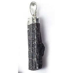 Tourmaline noir en pendentif